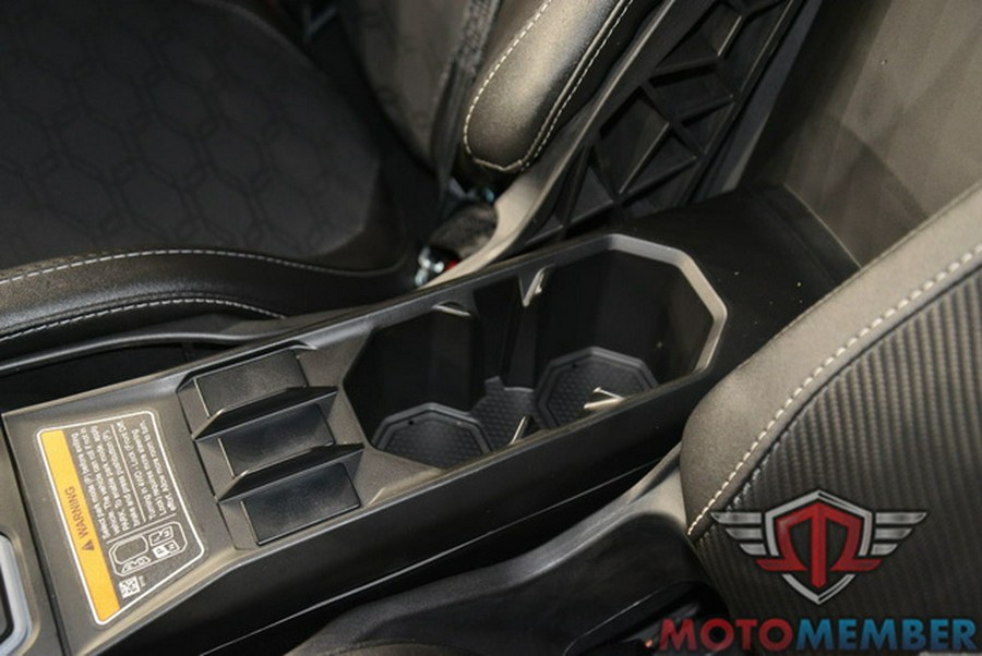 2025 Can-Am Maverick R X rs