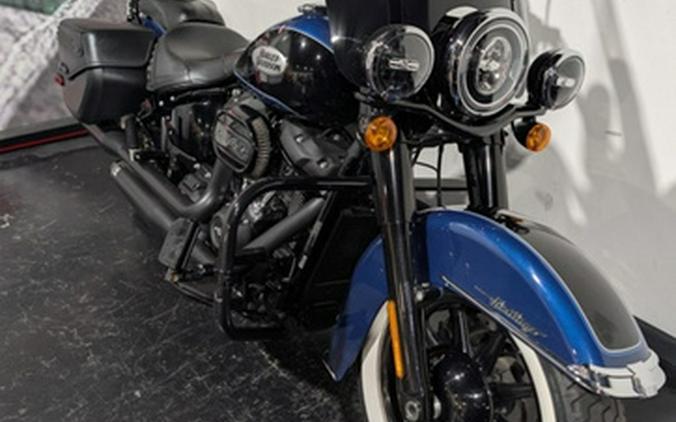 2022 Harley-Davidson Softail FLHCS - Heritage Classic 114