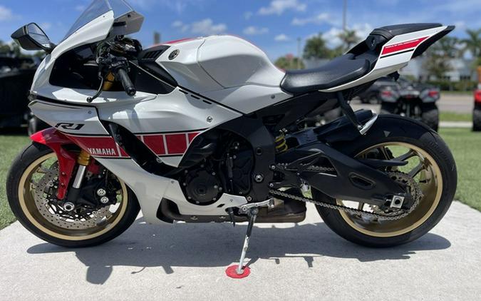 2022 Yamaha YZF R1 World GP 60th Anniversary Edition