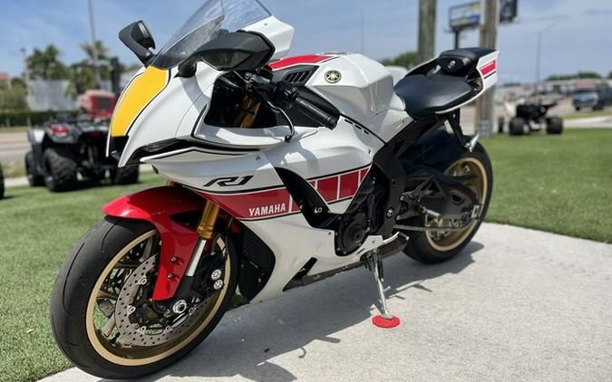 2022 Yamaha YZF R1 World GP 60th Anniversary Edition