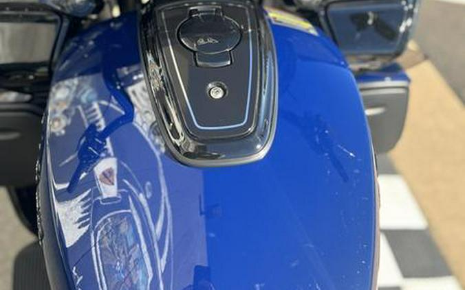 2024 Indian Motorcycle® Pursuit® Dark Horse® with PowerBand Audio Package Springfield Blue