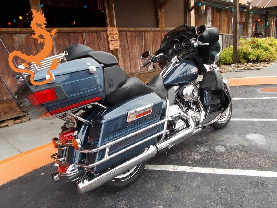 2009 Harley-Davidson® FLHTCU - Ultra Classic® Electra Glide®