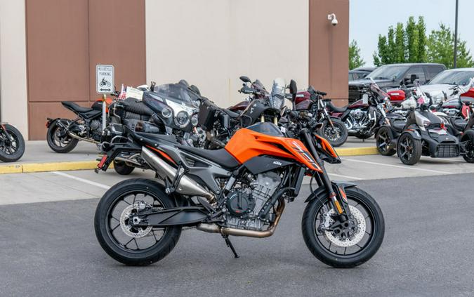 2024 KTM Duke 790