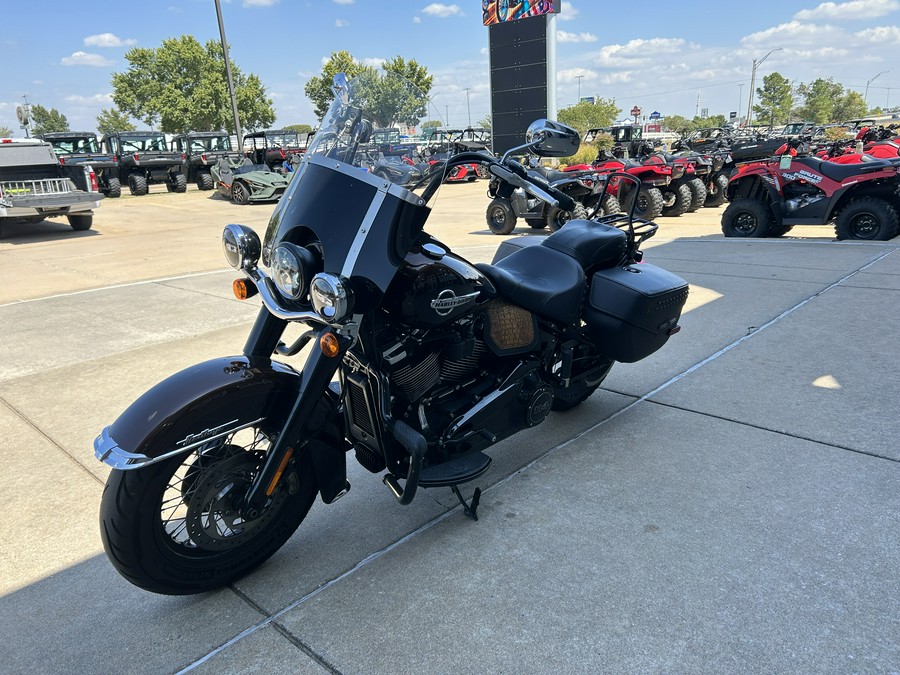 2019 Harley-Davidson® Heritage Classic 114