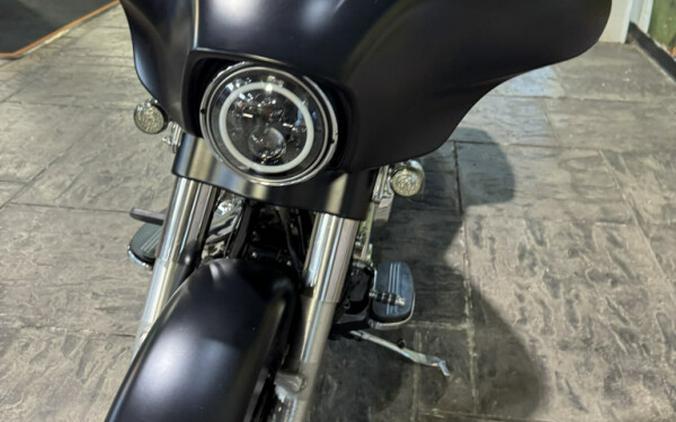 2017 Harley-Davidson Street Glide Special