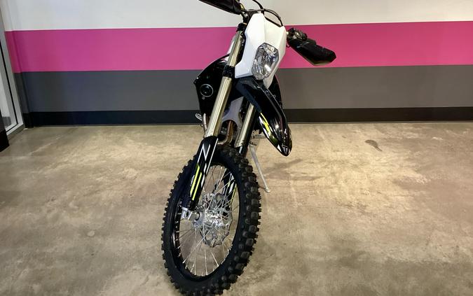 2026 Triumph TF 450-E