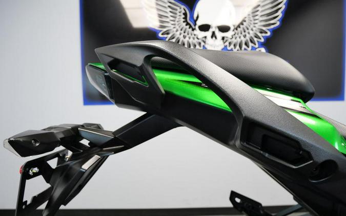 2023 Kawasaki Ninja® 1000SX