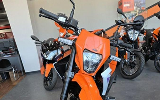 2026 KTM SMC 390 R