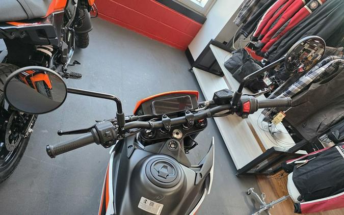 2026 KTM SMC 390 R