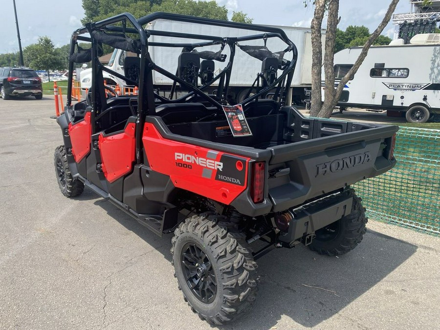 2023 Honda Pioneer 1000-6 Crew Deluxe