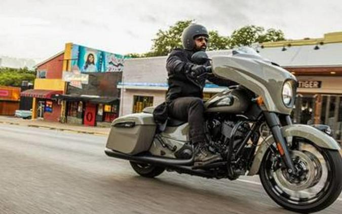 2023 Indian Motorcycle® Chieftain® Dark Horse® Quartz Gray