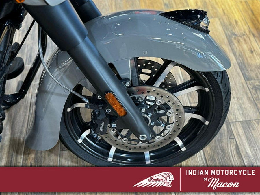 2023 Indian Motorcycle® Chieftain® Dark Horse® Quartz Gray