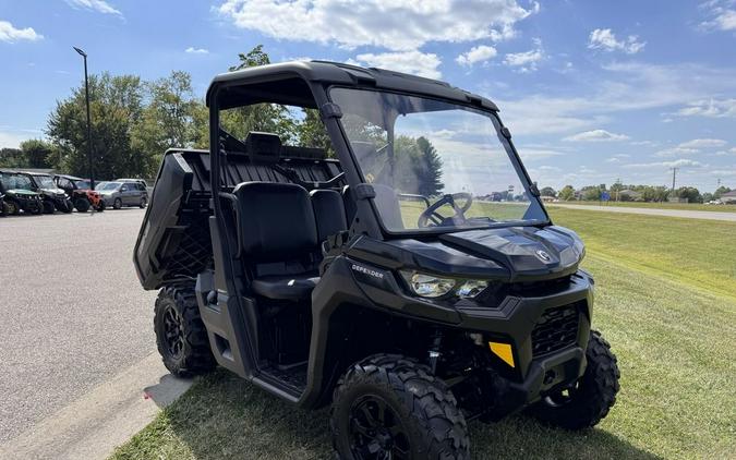 2022 Can-Am® Defender HD9