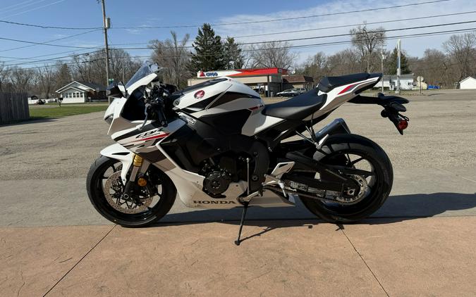 2026 Honda CBR1000RR ABS