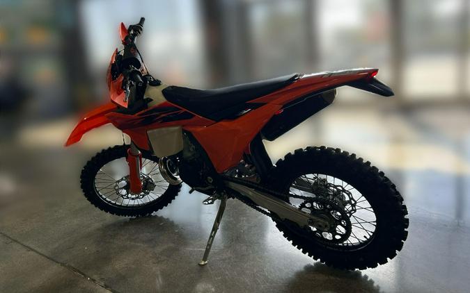 2027 KTM 300 XC-W