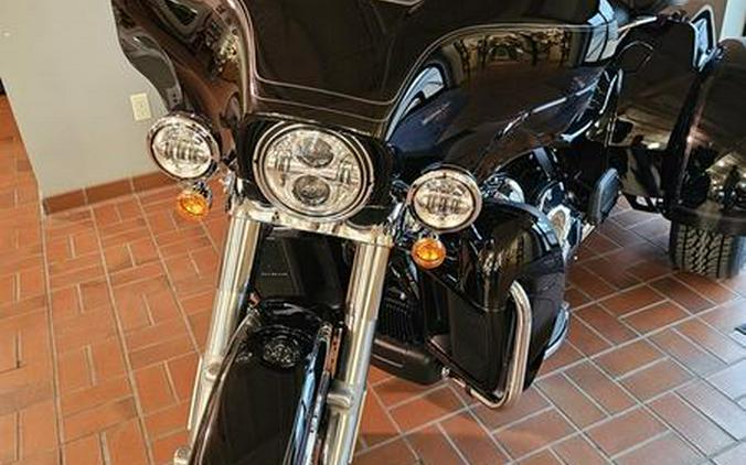 2024 Harley-Davidson® FLHTCUTG - Tri Glide® Ultra