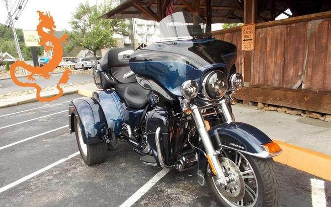 2012 Harley-Davidson® FLHTCUTG - Tri Glide® Ultra Classic®