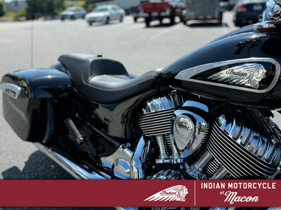 2023 Indian Motorcycle® Chieftain® Limited Black Metallic