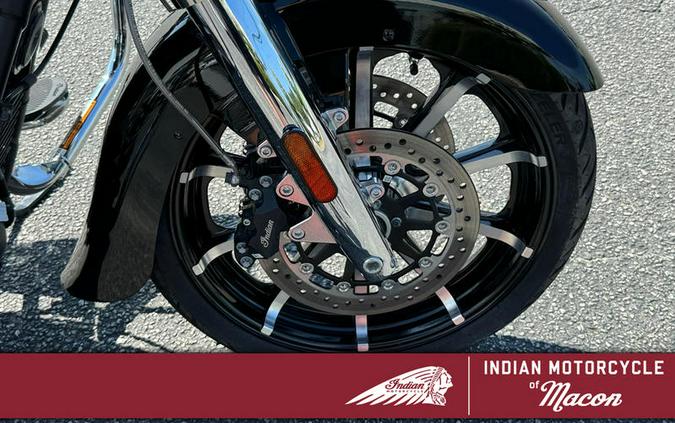 2023 Indian Motorcycle® Chieftain® Limited Black Metallic