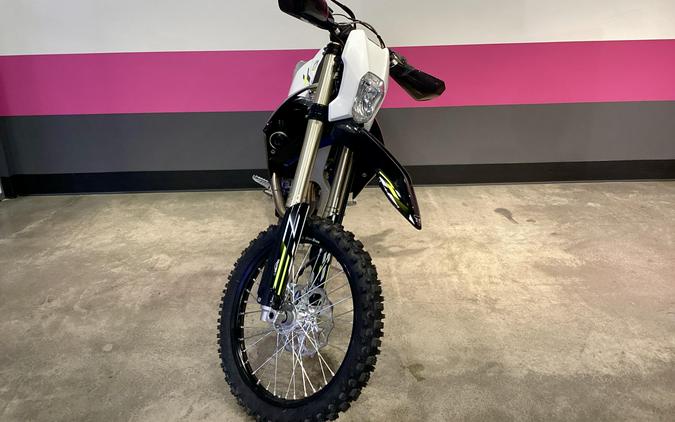 2026 Triumph TF 450-E