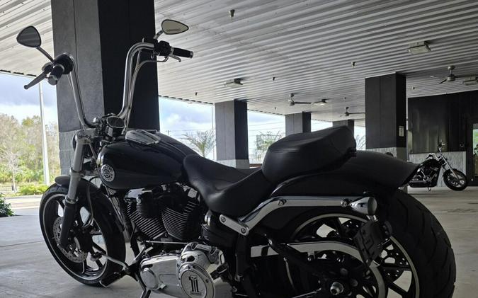 2015 Harley-Davidson® Breakout®