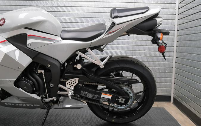2026 HONDA CBR600RR