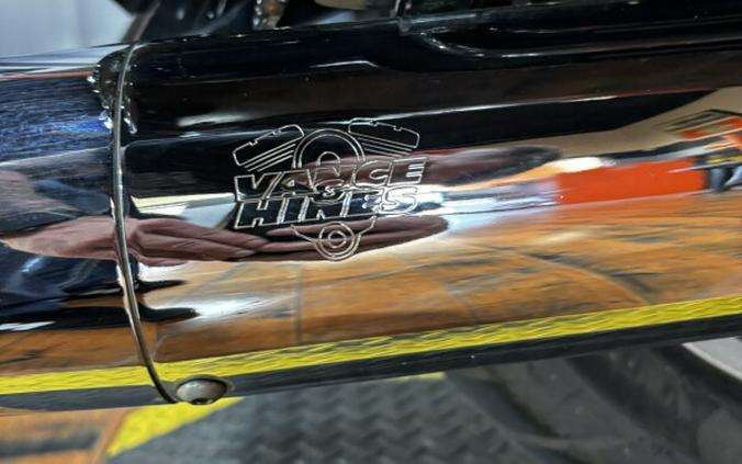 2015 Harley-Davidson® Road Glide® Special BLACK W/ PINSTRIPE