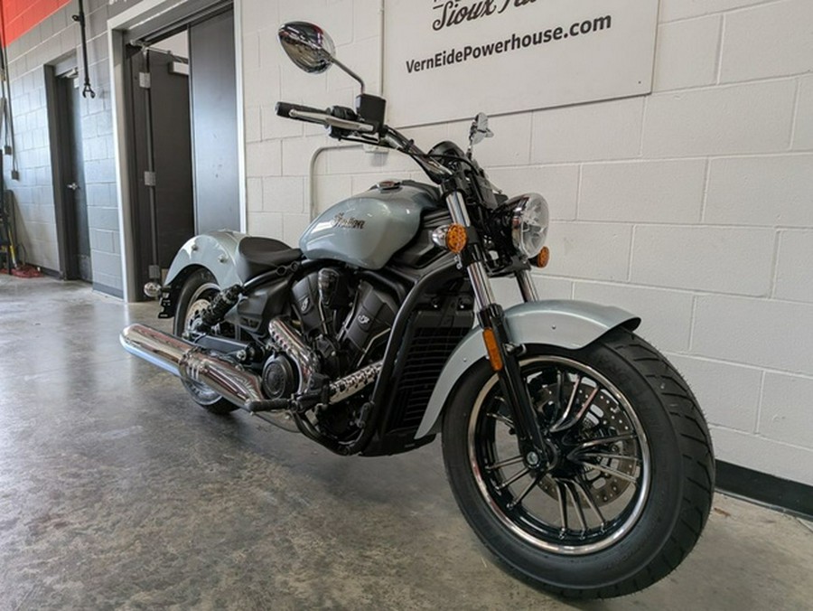2025 Indian Scout Sixty Classic Limited Frost Silver