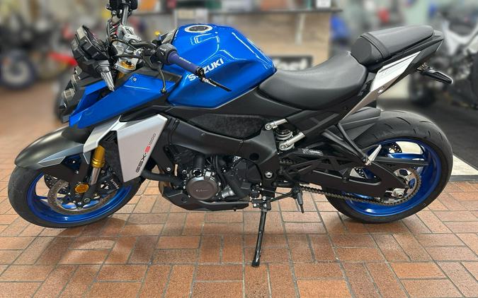 2023 Suzuki GSX-S1000