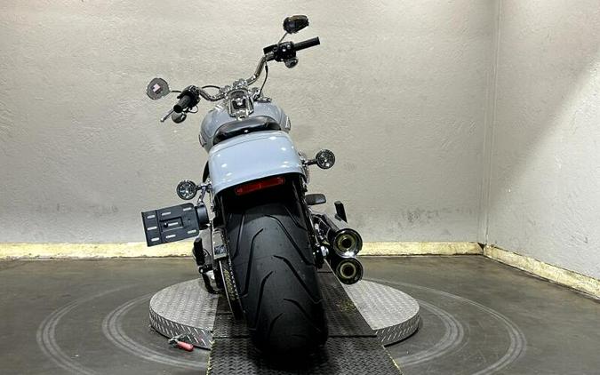 2026 Harley-Davidson® Fat Boy® DRK BILIARD GRY