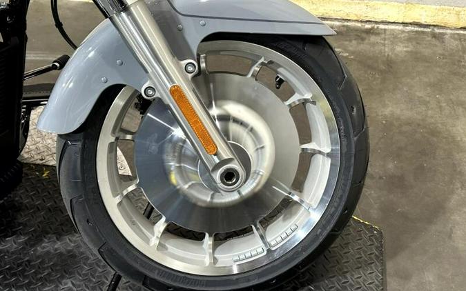2026 Harley-Davidson® Fat Boy® DRK BILIARD GRY