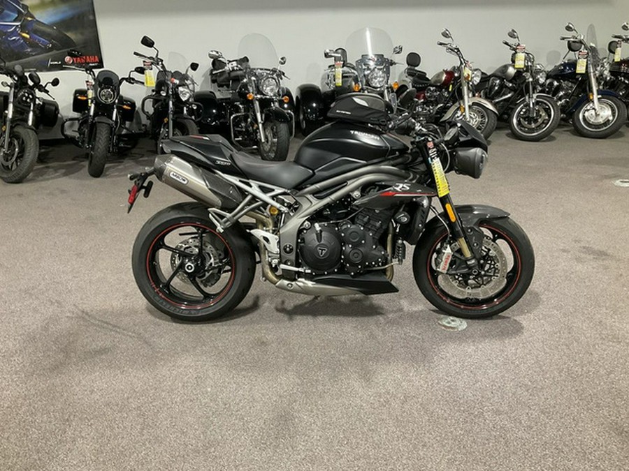 2019 Triumph Speed Triple RS Crystal White Metallic
