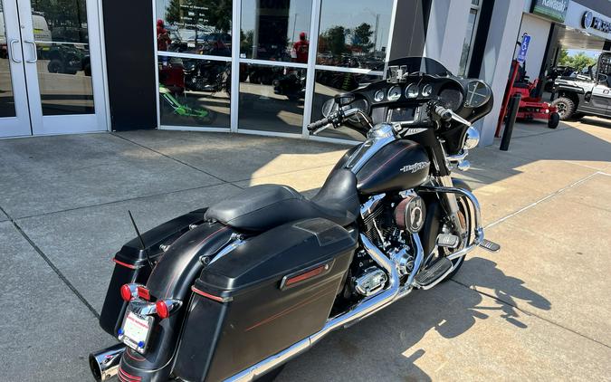 2015 Harley-Davidson® Street Glide Special