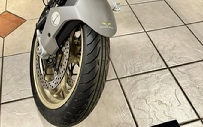 2024 Moto Guzzi V100 MANDELLO S Mandello