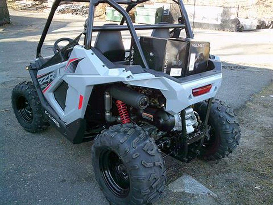 2024 Polaris RZR 200 EFI