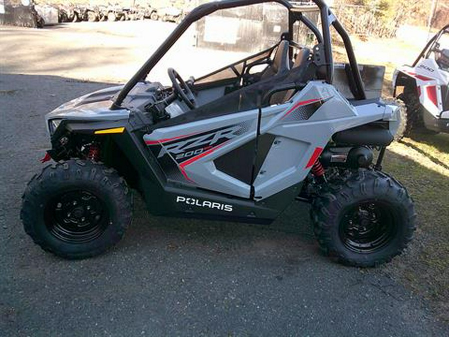 2024 Polaris RZR 200 EFI