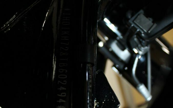 Harley-Davidson® Road Glide® 2026 FLTRX 84659408 TEAL THUNDR/BLK W/ PINSTRIP