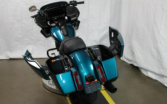 Harley-Davidson® Road Glide® 2026 FLTRX 84659408 TEAL THUNDR/BLK W/ PINSTRIP