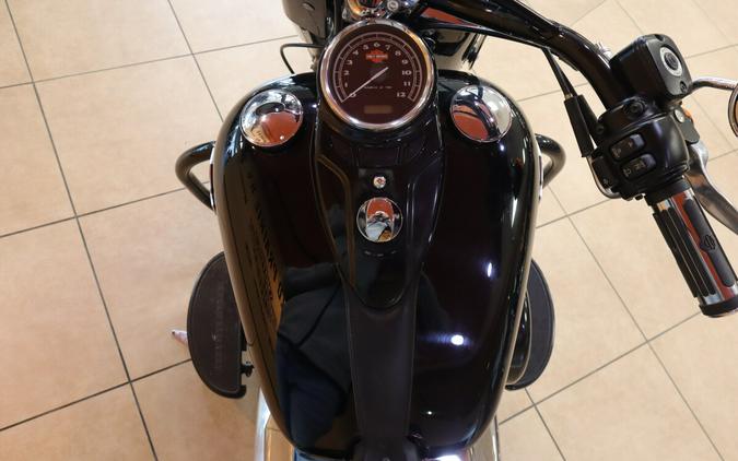 2012 Harley-Davidson HD Softail FLS Slim 103