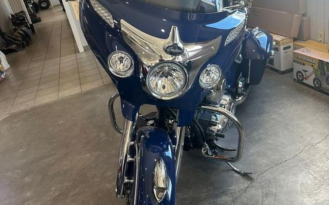 2014 Indian Motorcycle® Chieftain™ Springfield Blue