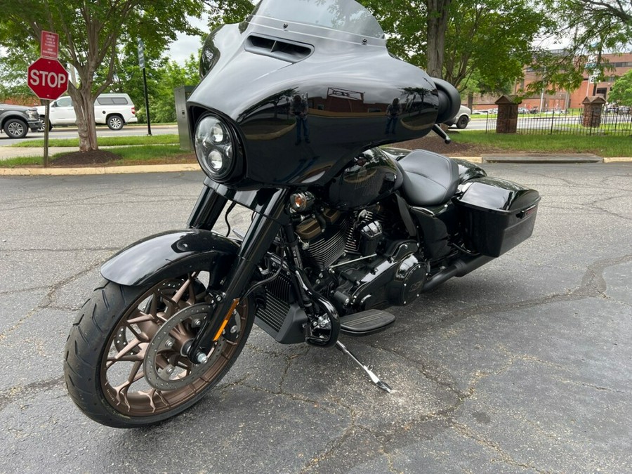 2023 FLHXST Street Glide® ST