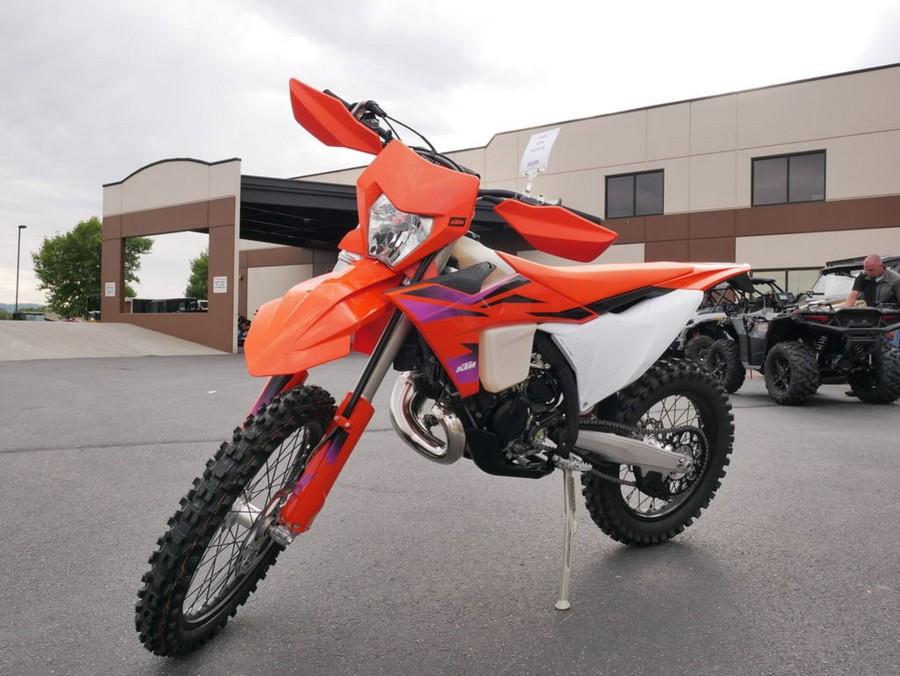 2024 KTM XC 150 W