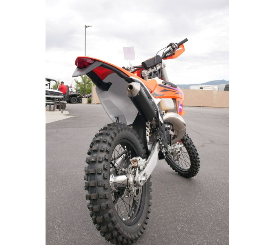 2024 KTM XC 150 W