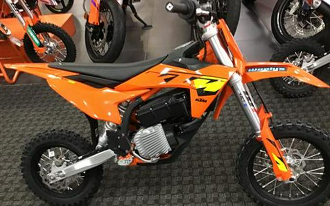 2026 KTM SX-E 5