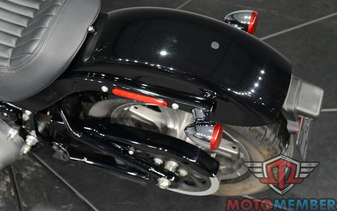 2022 Harley-Davidson® FXST - Softail® Standard