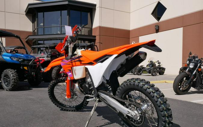 2024 KTM XC 250 W