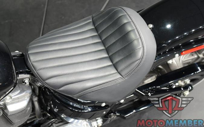 2022 Harley-Davidson® FXST - Softail® Standard