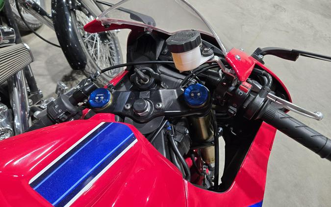 2023 HONDA CBR600RR BASE