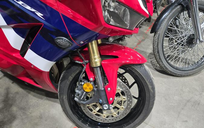 2023 HONDA CBR600RR BASE