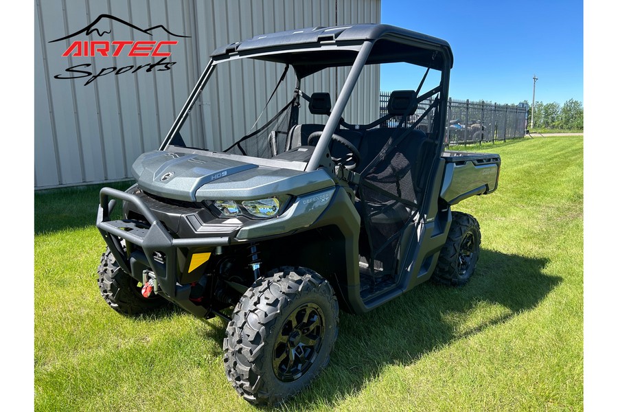 2024 Can-Am Defender XT HD9